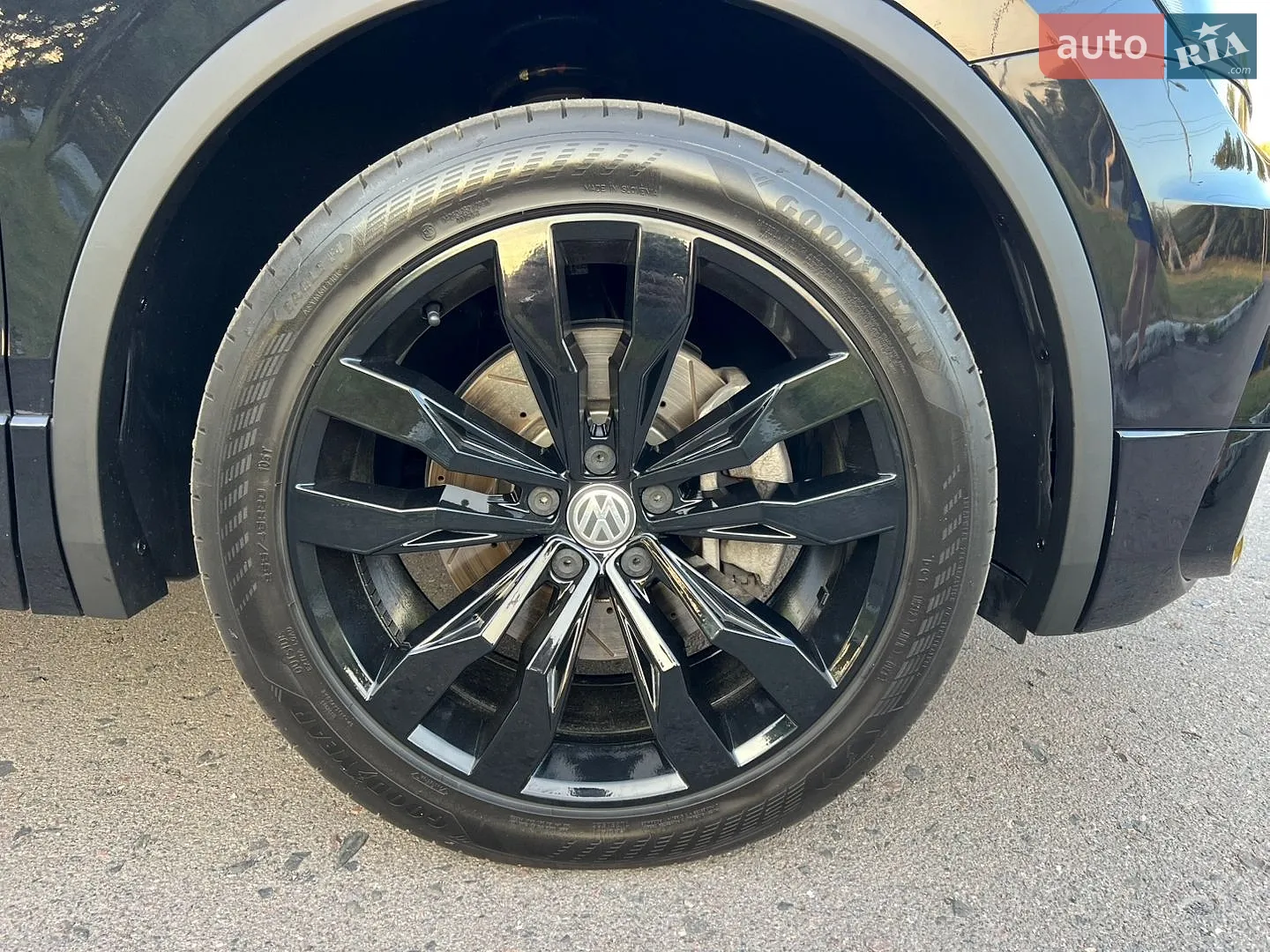 2020 Volkswagen Tiguan - мініатюра 14
