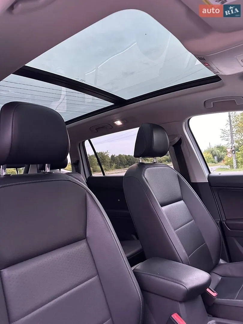 2018 Volkswagen Tiguan - мініатюра 31