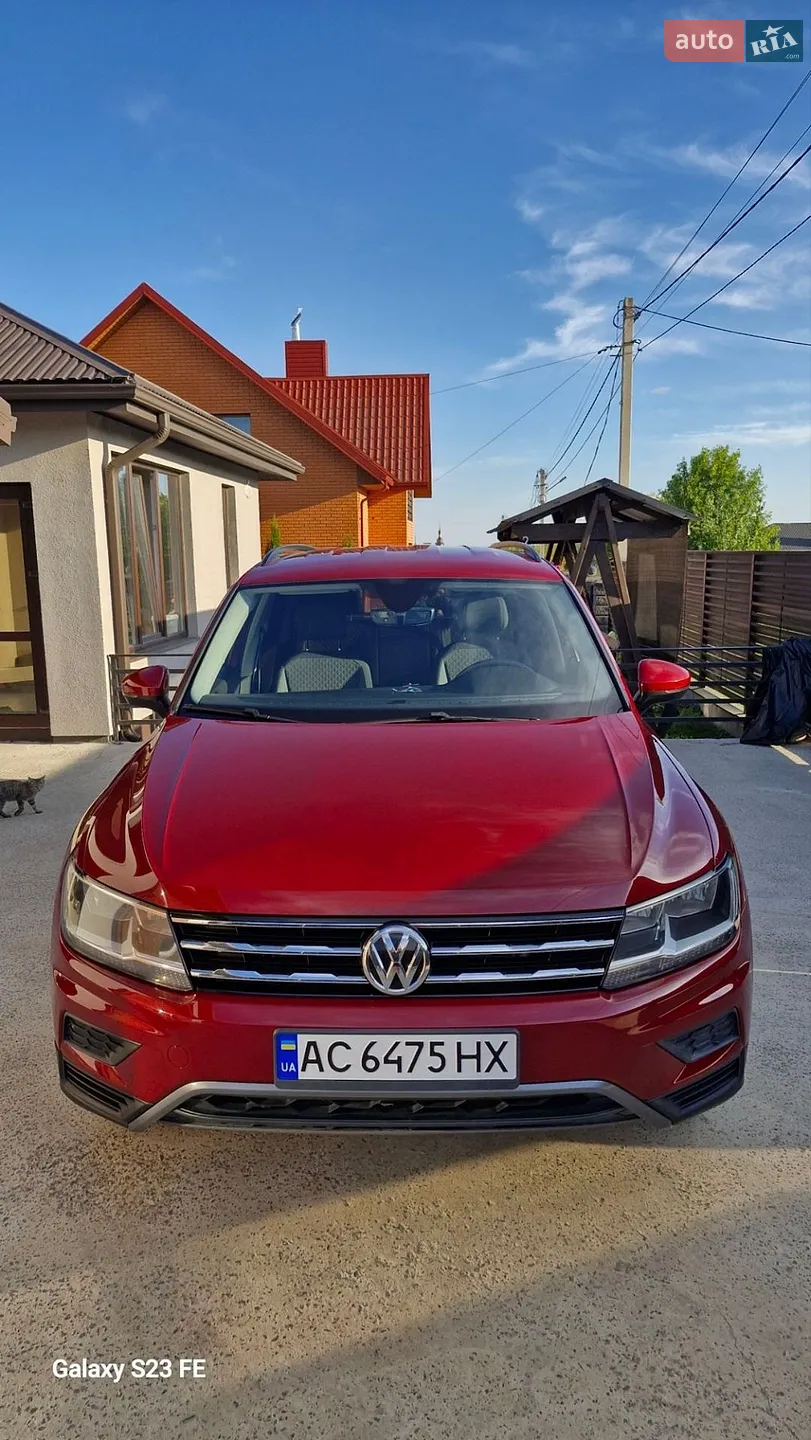 2017 Volkswagen Tiguan - мініатюра 2