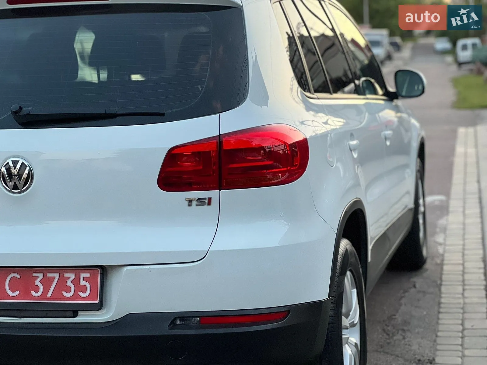 2015 Volkswagen Tiguan - мініатюра 19