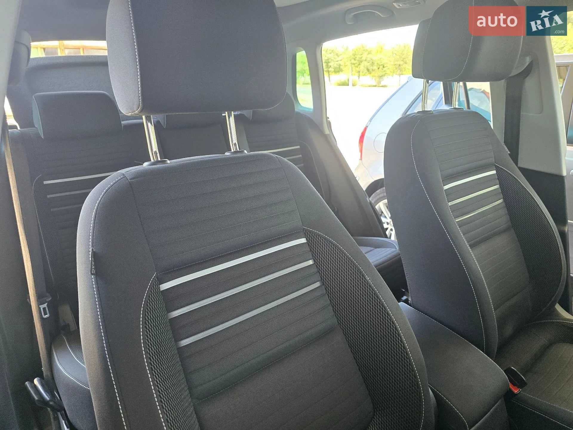 2015 Volkswagen Tiguan - мініатюра 23