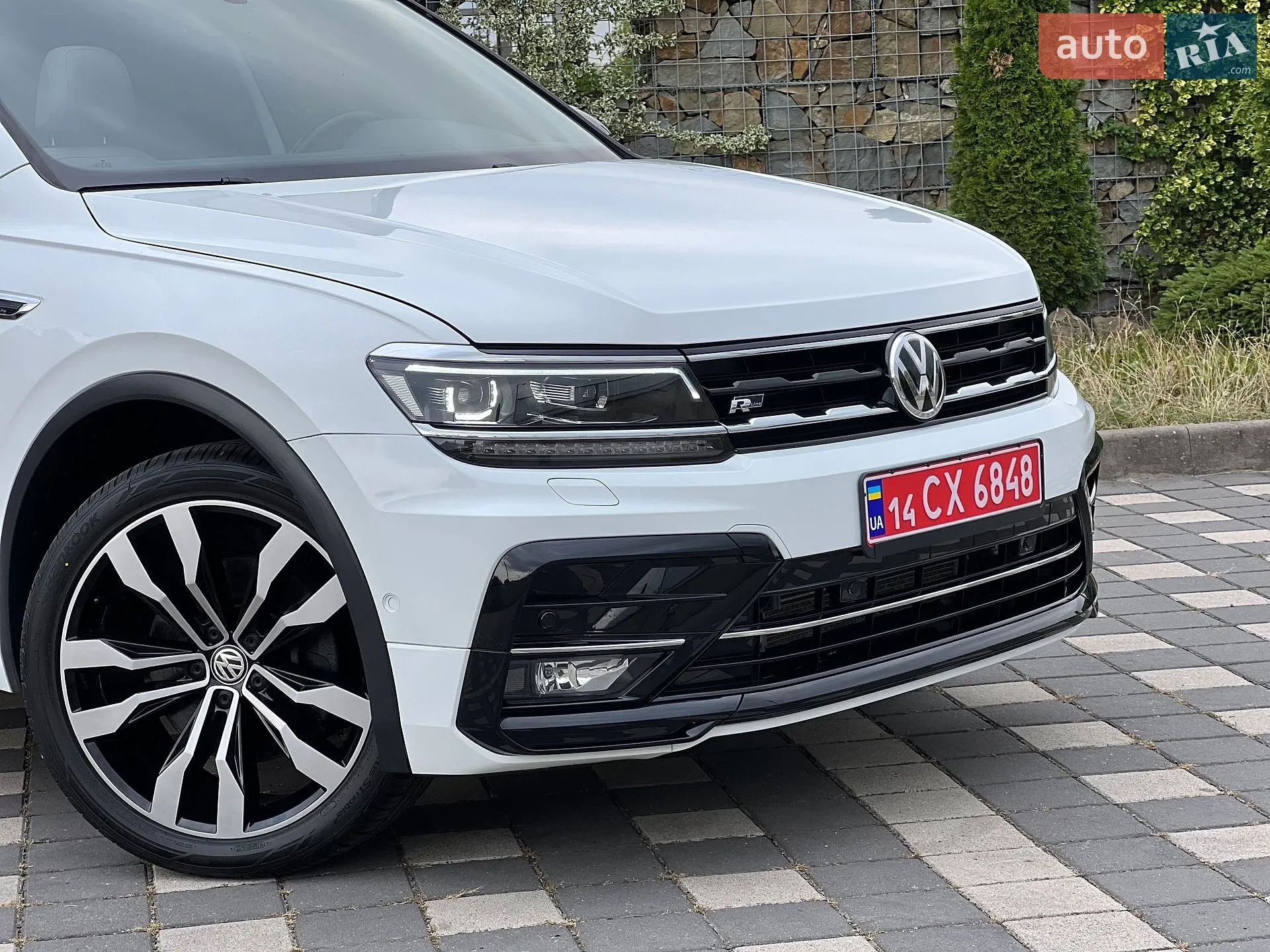 2021 Volkswagen Tiguan - мініатюра 11