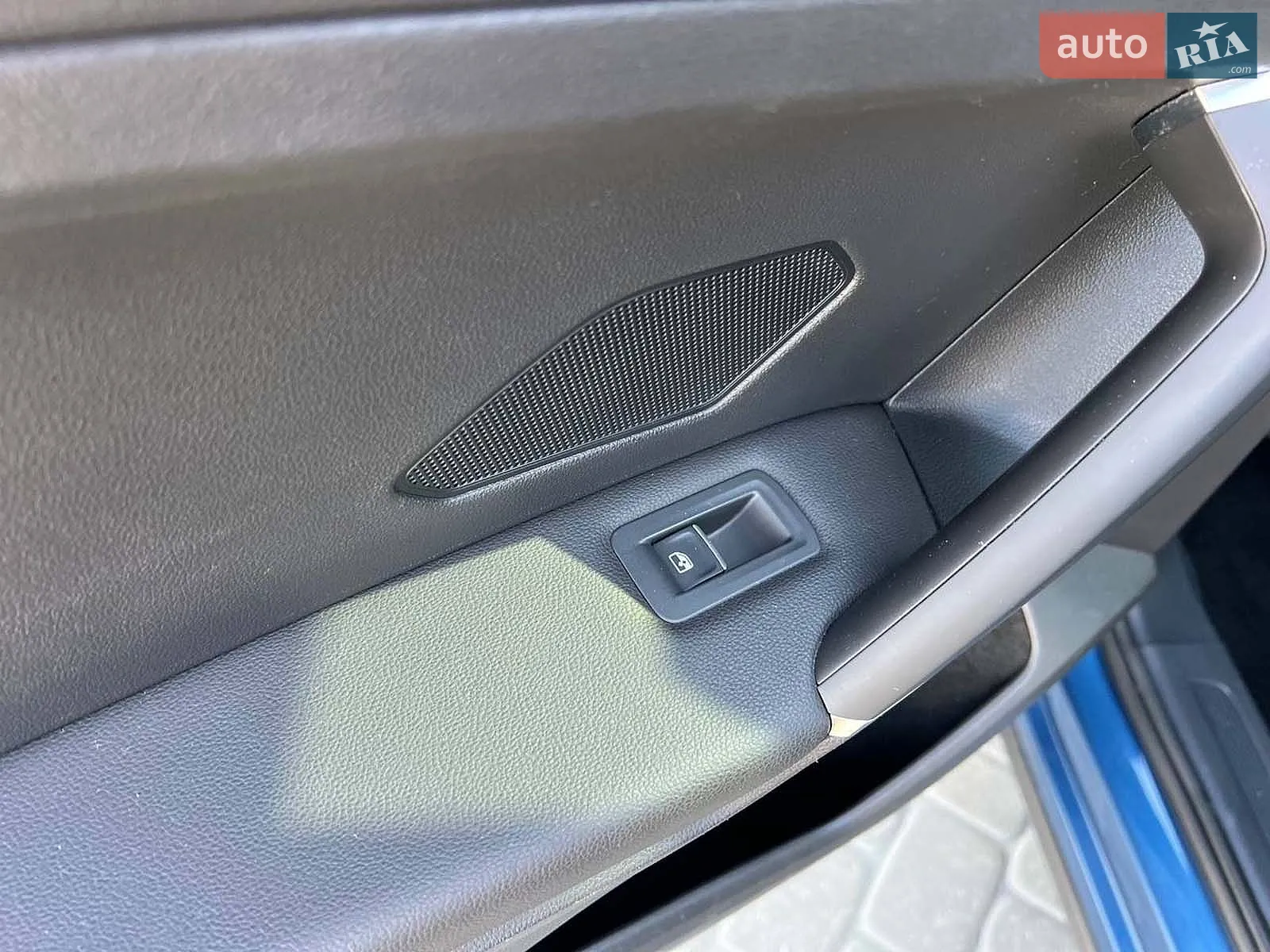 2018 Volkswagen Tiguan - мініатюра 42
