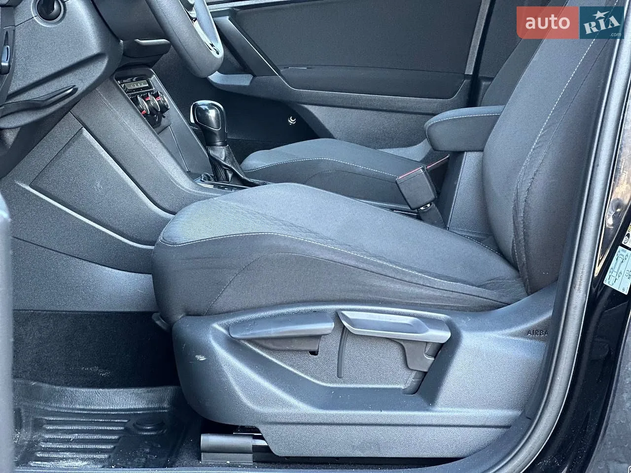 2021 Volkswagen Tiguan - мініатюра 54