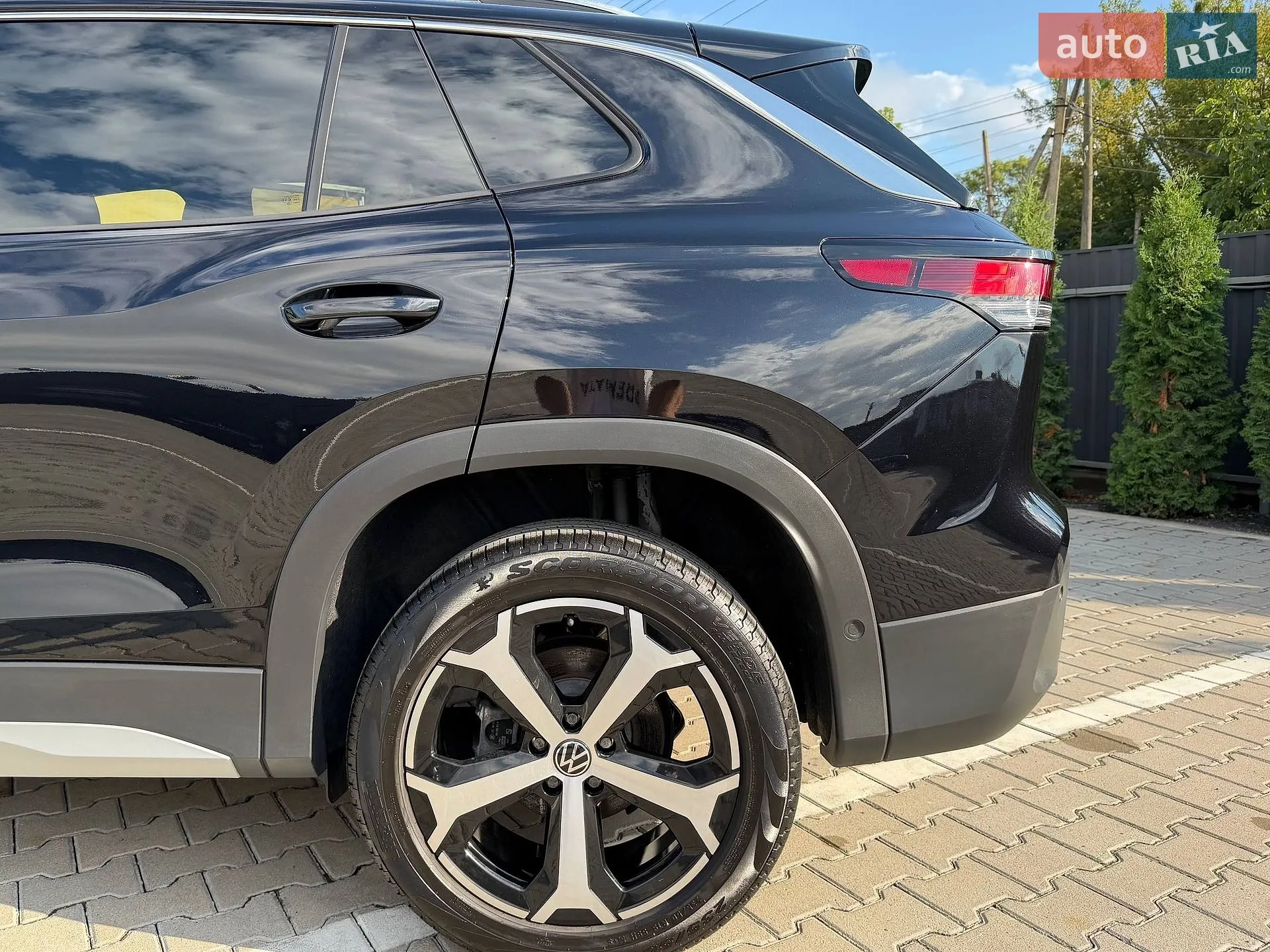 2025 Volkswagen Tiguan - мініатюра 12
