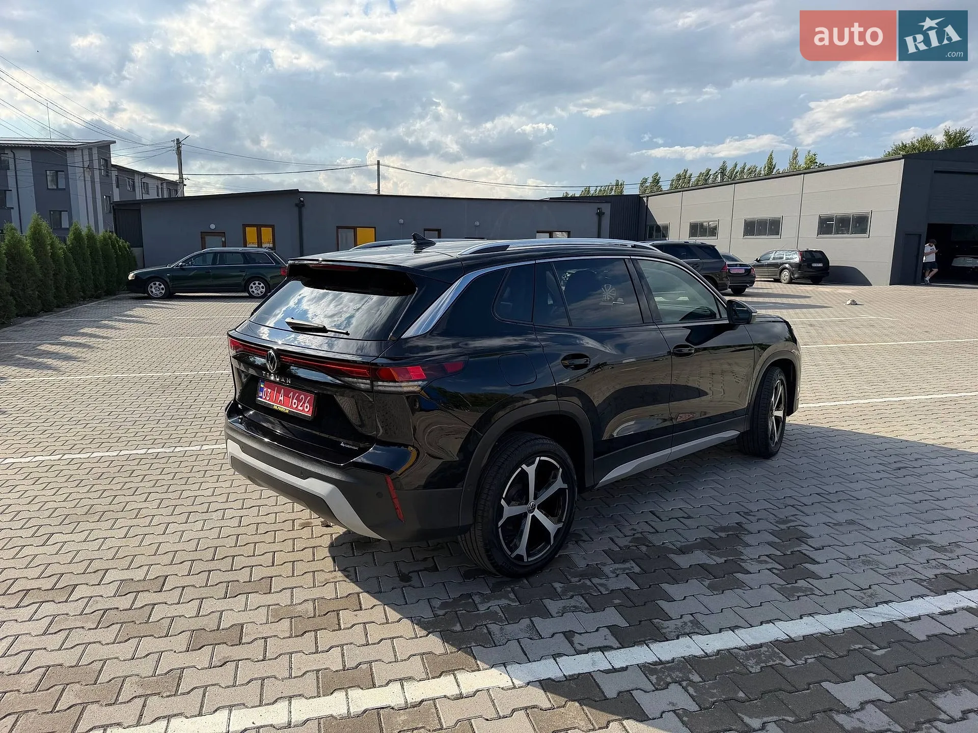 2025 Volkswagen Tiguan - мініатюра 13