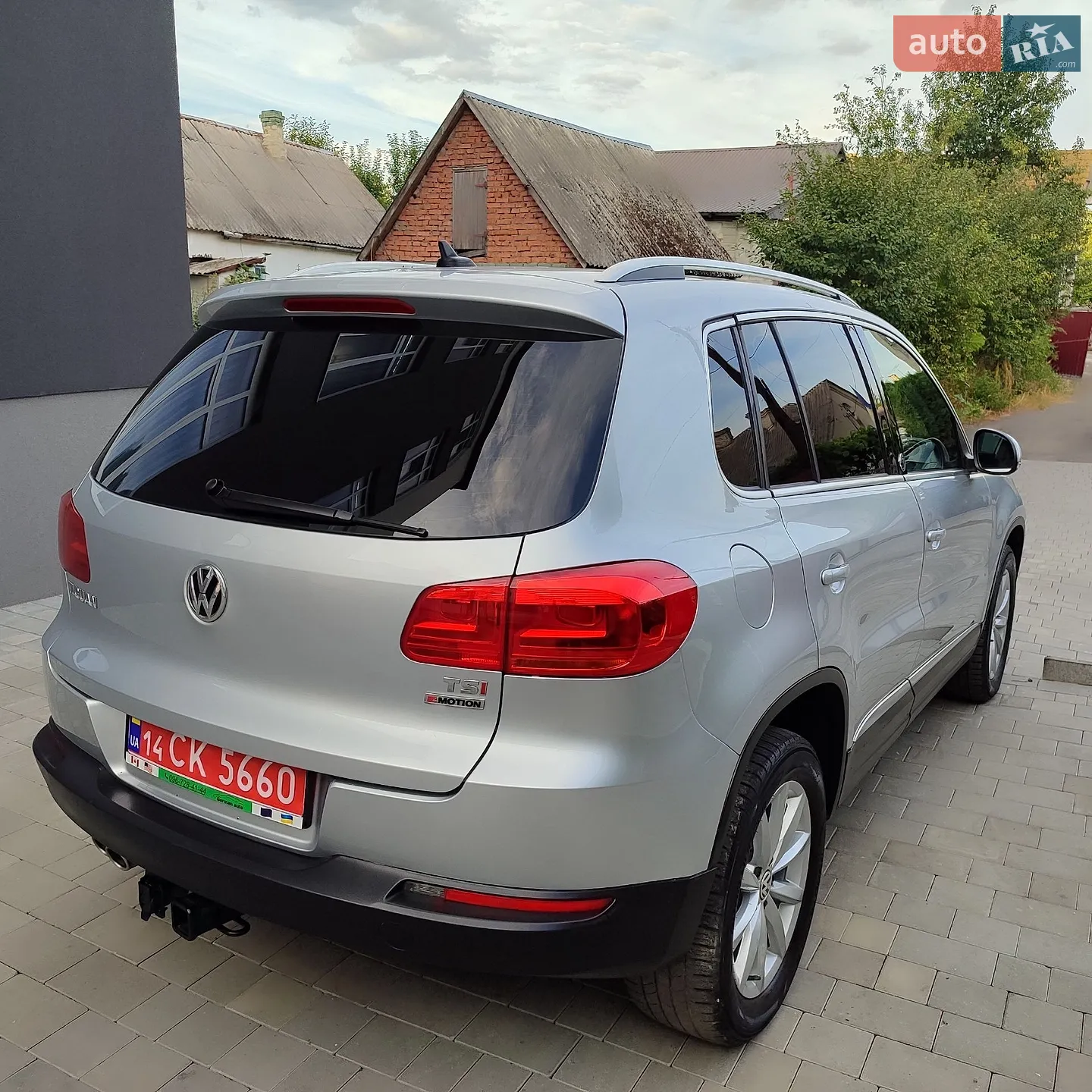 2017 Volkswagen Tiguan - мініатюра 39