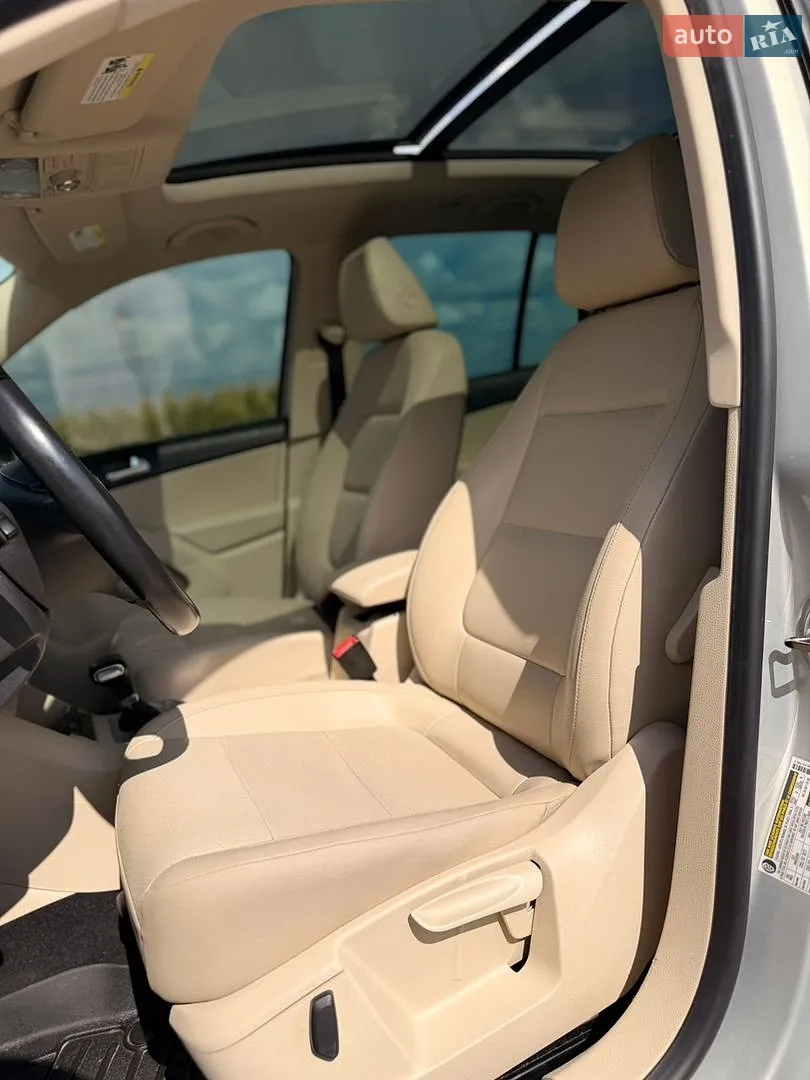 2010 Volkswagen Tiguan - мініатюра 39