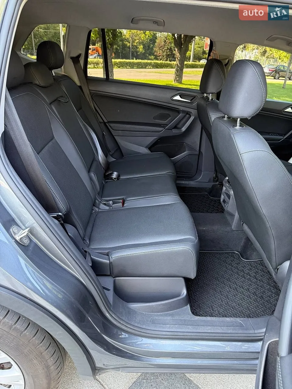 2018 Volkswagen Tiguan - мініатюра 9