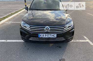 Volkswagen Touareg R 2013