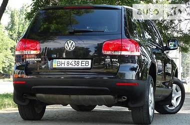 Внедорожник / Кроссовер Volkswagen Touareg 2005 в Одессе