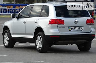 Позашляховик / Кросовер Volkswagen Touareg 2006 в Одесі