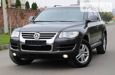 Внедорожник / Кроссовер Volkswagen Touareg 2009 в Ровно