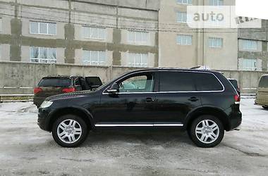 Внедорожник / Кроссовер Volkswagen Touareg 2009 в Тернополе