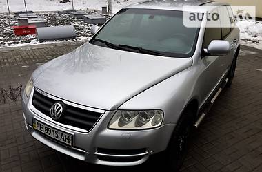 Внедорожник / Кроссовер Volkswagen Touareg 2003 в Днепре