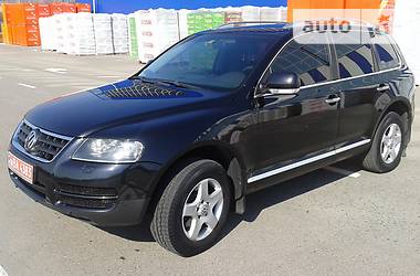 Позашляховик / Кросовер Volkswagen Touareg 2006 в Рівному