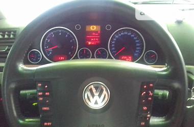 Позашляховик / Кросовер Volkswagen Touareg 2003 в Полтаві