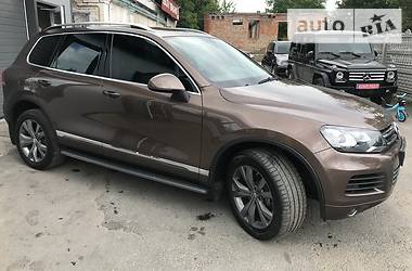 Внедорожник / Кроссовер Volkswagen Touareg 2012 в Тернополе