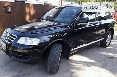 Внедорожник / Кроссовер Volkswagen Touareg 2005 в Черкассах