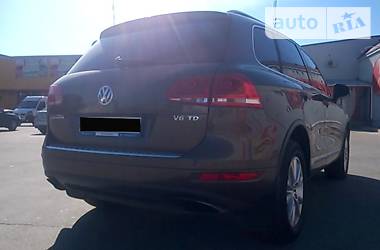 Позашляховик / Кросовер Volkswagen Touareg 2011 в Умані