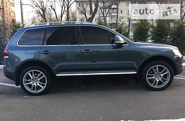 Внедорожник / Кроссовер Volkswagen Touareg 2008 в Киеве