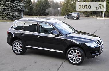 Внедорожник / Кроссовер Volkswagen Touareg 2007 в 