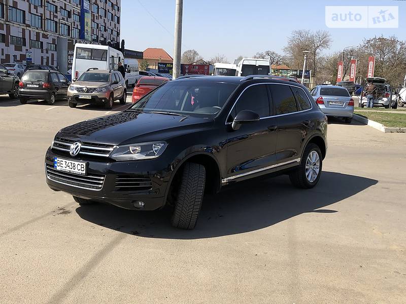 Внедорожник / Кроссовер Volkswagen Touareg 2013 в Николаеве