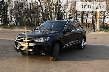 Внедорожник / Кроссовер Volkswagen Touareg 2013 в Николаеве