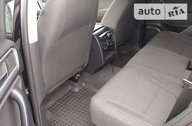 Внедорожник / Кроссовер Volkswagen Touareg 2013 в 