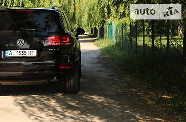 Внедорожник / Кроссовер Volkswagen Touareg 2012 в Белой Церкви