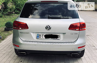 Позашляховик / Кросовер Volkswagen Touareg 2012 в Херсоні
