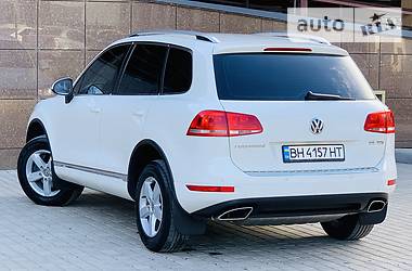 Внедорожник / Кроссовер Volkswagen Touareg 2011 в Одессе