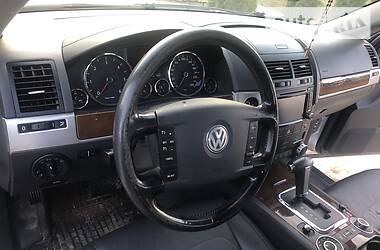 Позашляховик / Кросовер Volkswagen Touareg 2009 в Харкові