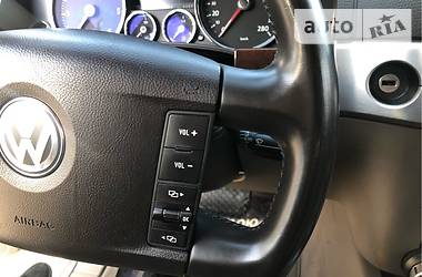 Позашляховик / Кросовер Volkswagen Touareg 2007 в 