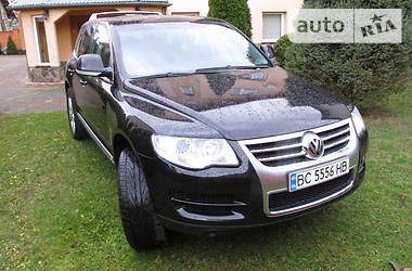 Позашляховик / Кросовер Volkswagen Touareg 2009 в Стрию