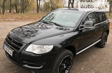 Внедорожник / Кроссовер Volkswagen Touareg 2007 в Смеле