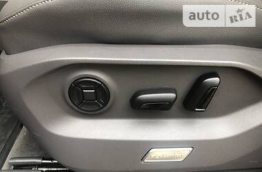 Позашляховик / Кросовер Volkswagen Touareg 2018 в 