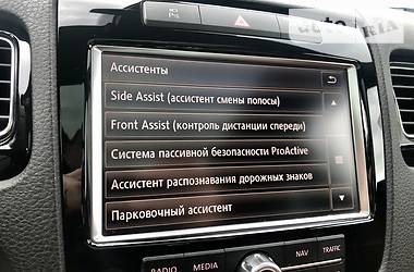 Внедорожник / Кроссовер Volkswagen Touareg 2012 в Виннице