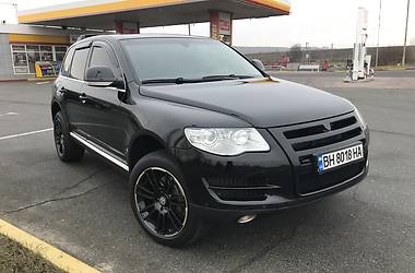 Внедорожник / Кроссовер Volkswagen Touareg 2007 в Смеле