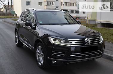 Внедорожник / Кроссовер Volkswagen Touareg 2016 в Виннице