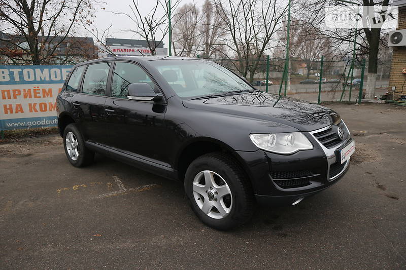 Внедорожник / Кроссовер Volkswagen Touareg 2008 в Харькове