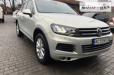 Позашляховик / Кросовер Volkswagen Touareg 2014 в Луцьку