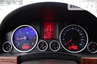 Позашляховик / Кросовер Volkswagen Touareg 2007 в 