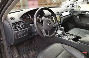 Позашляховик / Кросовер Volkswagen Touareg 2013 в Івано-Франківську