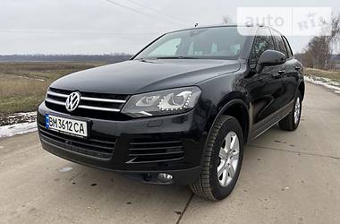 Позашляховик / Кросовер Volkswagen Touareg 2012 в 