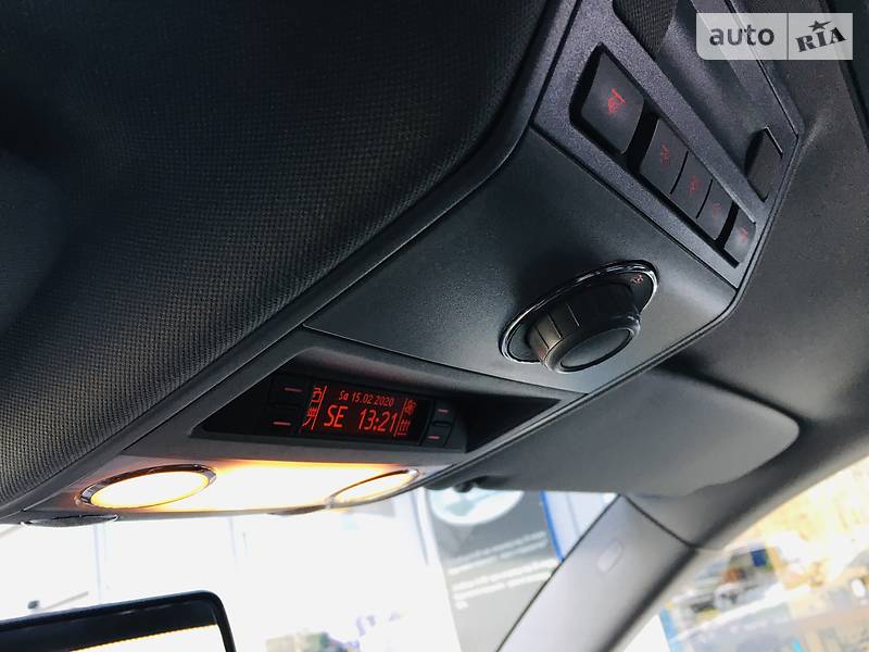 Позашляховик / Кросовер Volkswagen Touareg 2008 в Новомосковську