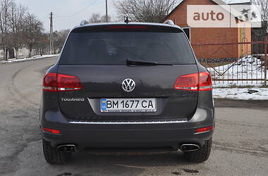 Позашляховик / Кросовер Volkswagen Touareg 2012 в 