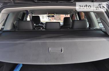 Позашляховик / Кросовер Volkswagen Touareg 2012 в 