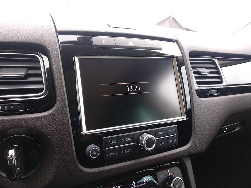 Позашляховик / Кросовер Volkswagen Touareg 2013 в Вінниці