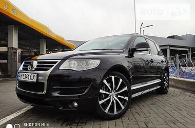 Внедорожник / Кроссовер Volkswagen Touareg 2007 в Киеве